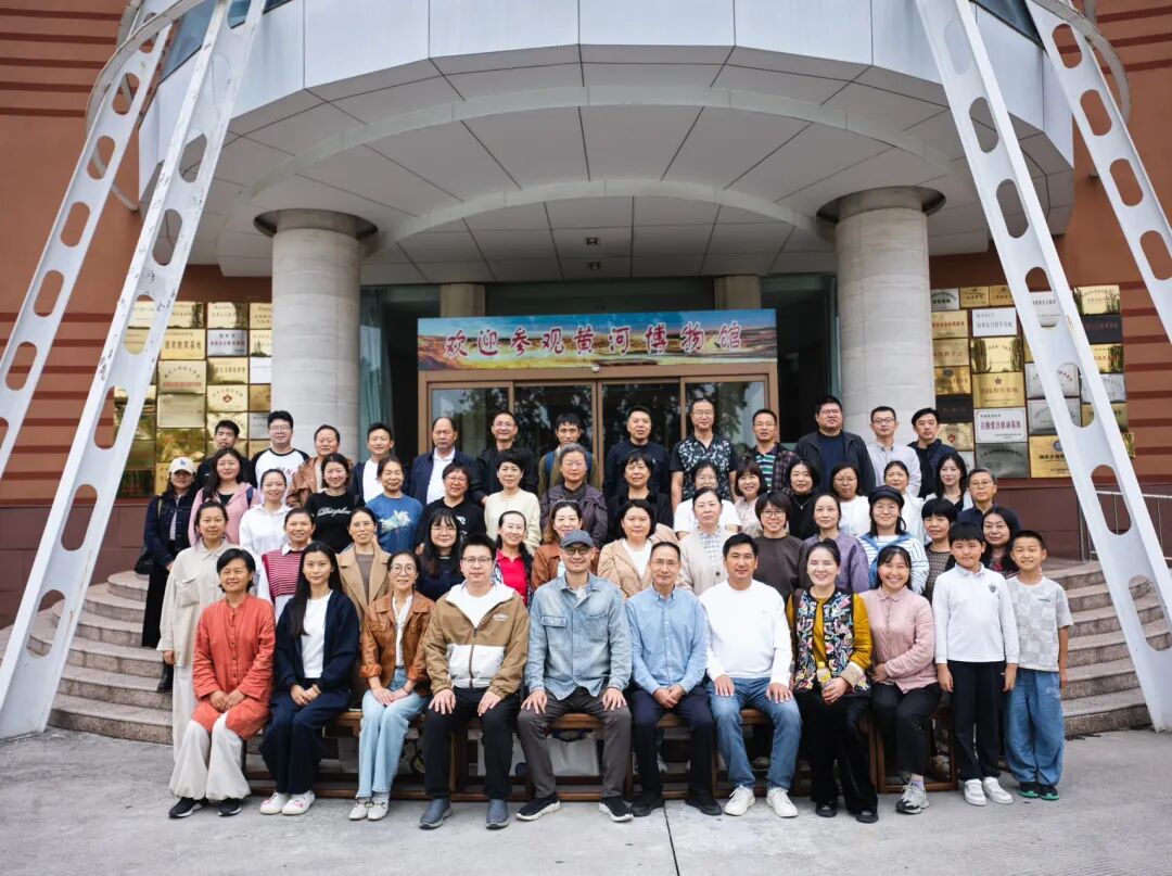 山不让尘 城城启航